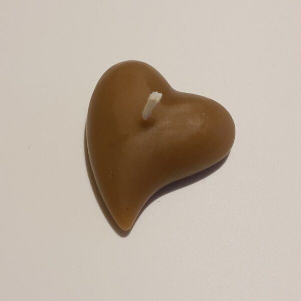 Świeca z wosku pszczelego - serce